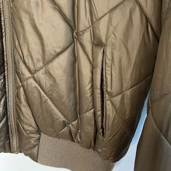 Treasure & Bond Army Green Quilted Coat - Picture 4 of 5